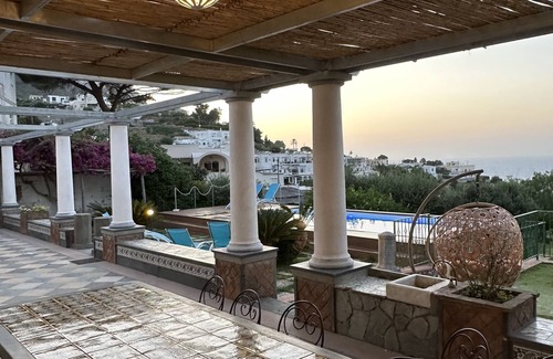 Capri Villa | Villa Capri Panoramic Pool and Garden