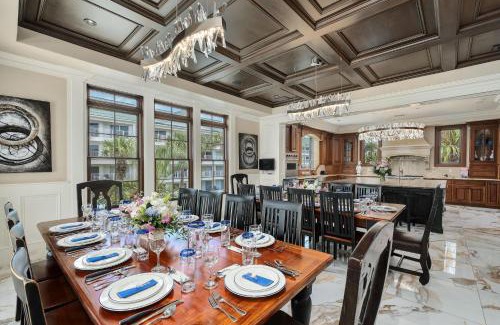 Avalon Beach Estates House | Villa Capri