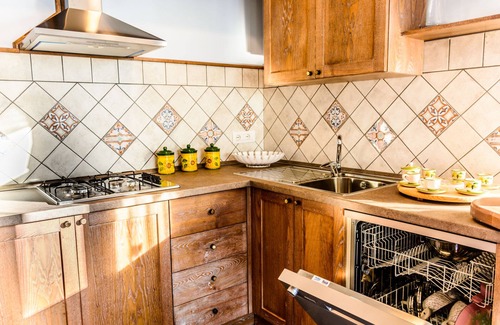 Massa Lubrense House | Villa Capri Wonderful View CUSR Code :15063044EXT0760