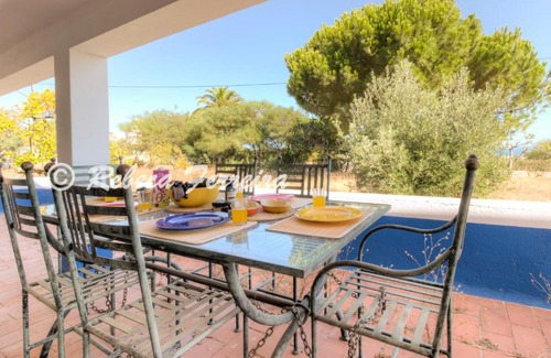 Lagoa e Carvoeiro Villa | Villa Caramu - rustic 3 bedroom villa with private pool and great seaviews