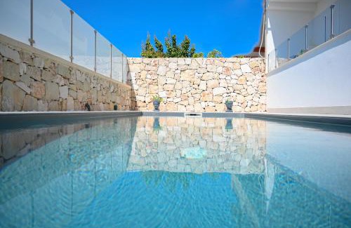 Noto Marina Villa | Villa Carlotta con piscina