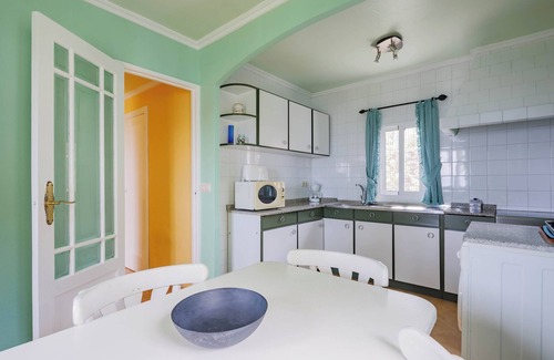 Bueu Villa | Villa "Casa Vieja de Bueu" with Mountain View, Wi-Fi, Garden & Terrace