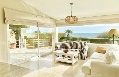 Roques Daurades Villa | Villa Catalina Stunning 4bedroom villa with air conditioning sea views & private swimming pool ideal for families