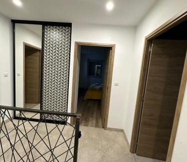 Aubenas Villa | Villa Catamaran