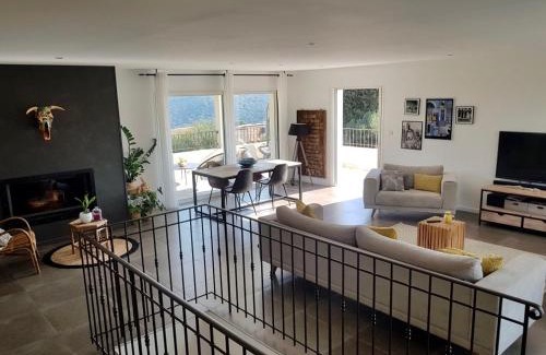 Santa-Reparata-di-Balagna Villa | VILLA CHJOSELLA 150M2 PISCINE ET AU CALME