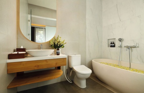 Batu Bolong Villa | Villa Chanthira by Fantasia Villas