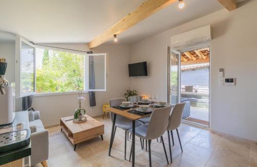 Pradons House | Villa chardonnay