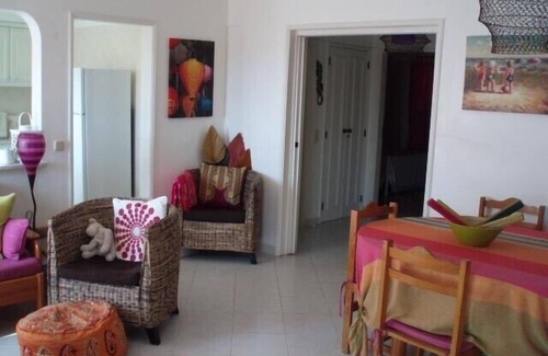 Armacao de Pera Villa | Villa Charme Villa, 1st floor, by the sea, overlooking the fine sandy beach.
