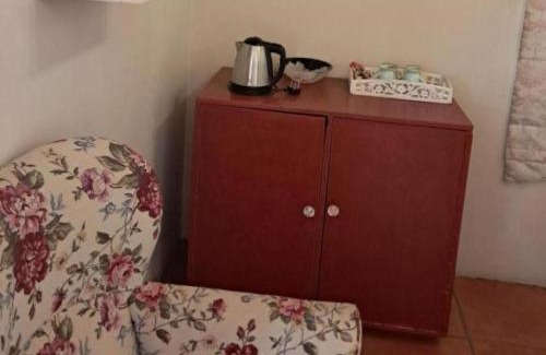 Porterville House | Villa ChoCoLatt Guest House and Porta Taverna Restaurant