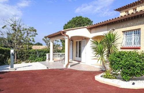 La Bouverie Villa | Villa Chopin by Interhome