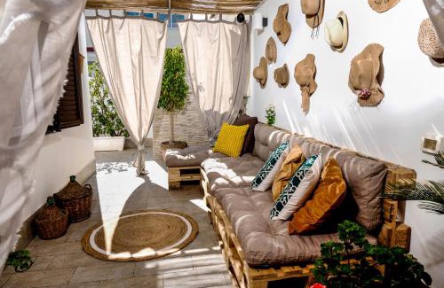 Mondello Apartment | Villa Cinzia-150 mt from the beach