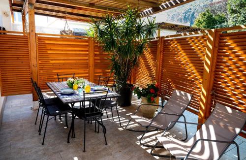 Mondello Apartment | Villa Cinzia-150 mt from the beach