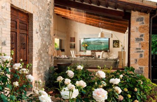 Porano Villa | Villa Collombroso by PosarelliVillas