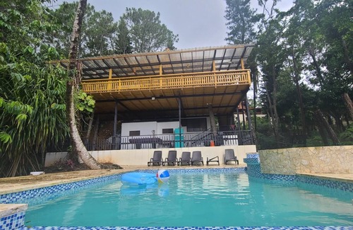 Constanza Villa | Villa con piscina en Jarabacoa