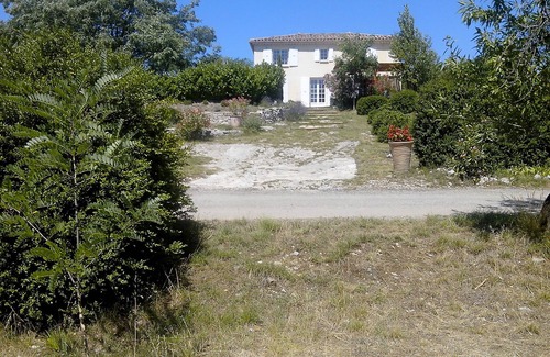 Lussas House | Villa Confort Avec Piscine - 6 Personnes - 2 sdb
