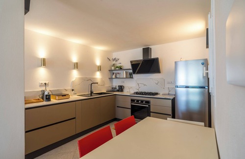 Alghero Villa | Villa 'Coral Bay' with Sea View, Wi-Fi and Air Conditioning