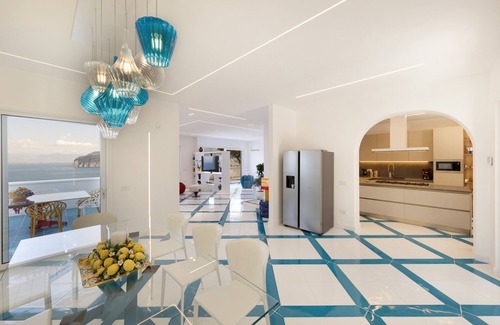 Sorrento Villa | Villa Coralia: luxurious villa with breathtaking sea view 5 minutes from Sorrento