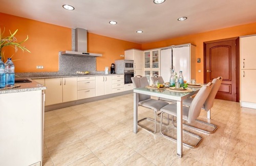 Lloret de Mar Villa | Villa 'Costacabana - Marysol' with Sea View, Private Pool and Wi-Fi