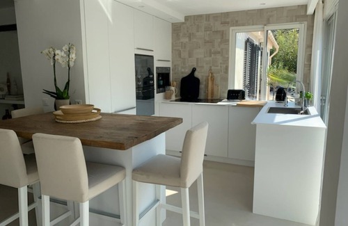 Sainte-Maxime Villa | Villa Couloubrier*, swimming pool, air conditioning, 3 bedrooms