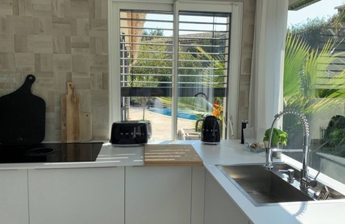Sainte-Maxime Villa | Villa Couloubrier*, swimming pool, air conditioning, 3 bedrooms