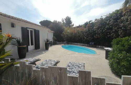 Sainte-Maxime Villa | Villa Couloubrier*, swimming pool, air conditioning, 3 bedrooms