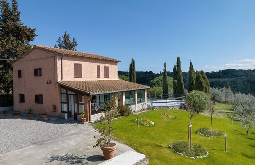 Riparbella Villa | Villa "Cristina" with sea view, private pool and Wi-Fi
