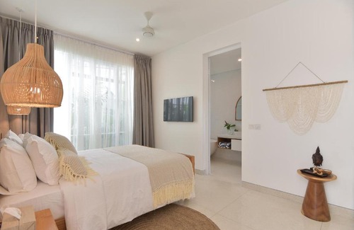 Berawa Villa | Villa Cruz close to Finns Beach club