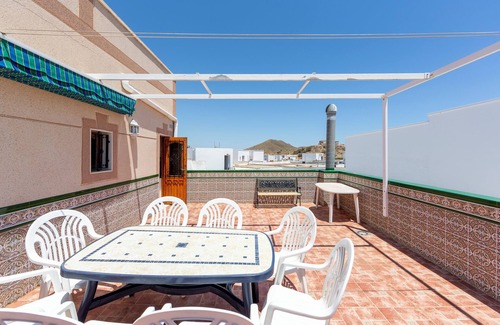 Fernan Perez Villa | Villa 'Cruz' with Private Terrace, Balcony and Air Conditioning
