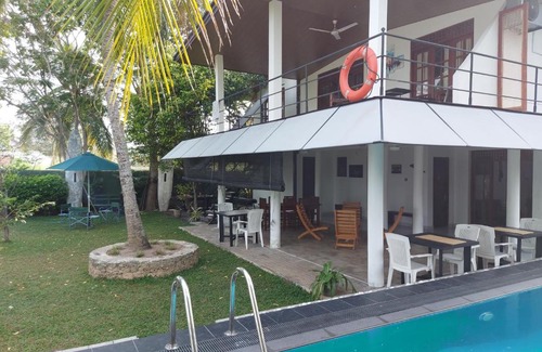 Negombo Cabin | Villa Crystal Lagoon
