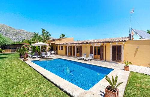 Pollensa Villa | Villa Cuxac de na Joana – with garden and private pool