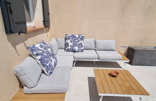 Carnoux-en-Provence Villa | Villa D'architecte, au Milieu des Pins, à 10 Minutes de Cassis