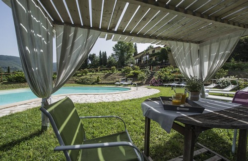 Terranuova Bracciolini Villa | Villa degli Amanti - Homelike Villas