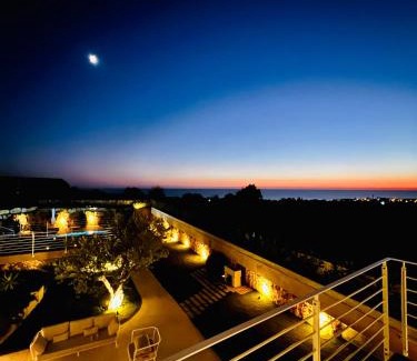 Scicli Apartment | Villa Dafni Luxury Home Heated Pool
