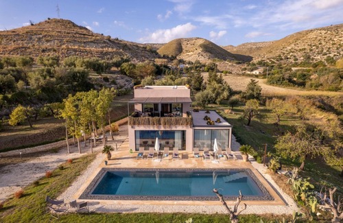 Avola Villa | Villa Dama - Luxury Escape