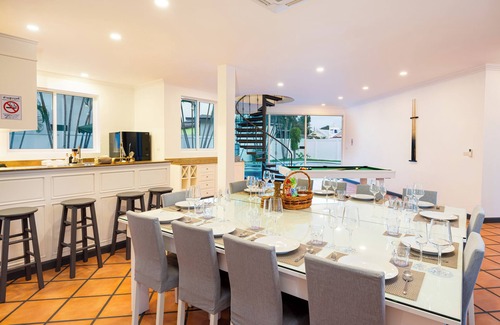 Nong Prue Villa | Villa Danubia - Huge luxury party pool villa 425m2 4br 4bth