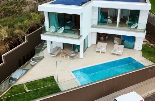 Calheta Villa | Villa das Neves by AnaLodges