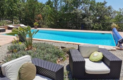 Mons Villa | Villa de charme entre mer et montagne