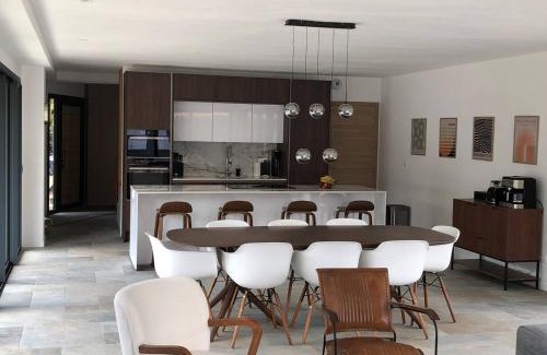 Seignosse Villa | Villa de Luxe à Seignosse: Golf, Piscine Chauffée, Proche Plages - FR-1-791-25