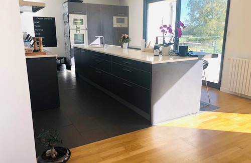 Le Mesnil-le-Roi House | Villa de Luxe