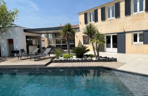 Caux Villa | Villa de Prestige Avec Piscine Proche Pézenas !