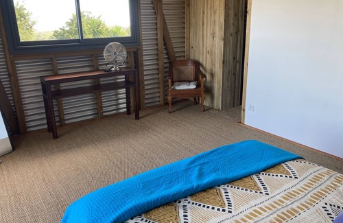 L'Etang-Sale House | Villa de Style.vue et Tranquillité au Rendez-vous