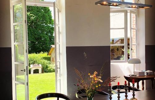 Troche Villa | Villa De Vacances l'Ancienne Ecole Troche