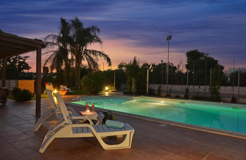 Caucana-finaiti-casuzze-finaiti Nord Villa | Villa dei Fiori- Luxury and Privacy-