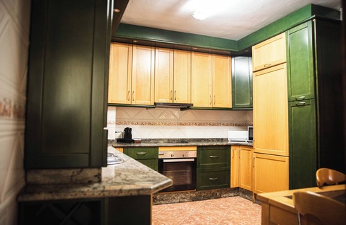 Padul Ski Chalet | Villa del Mamut, en Padul Granada