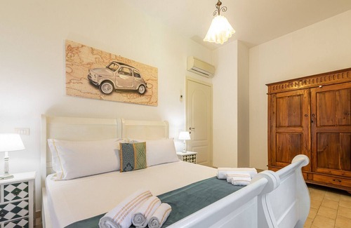 Poggio dei Pini Villa | Villa del Poggio - Q2875