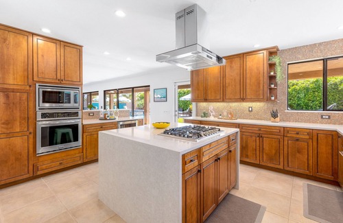 Palm Springs House | Villa Del Sol - Stunning Mid-Century Jewel!
