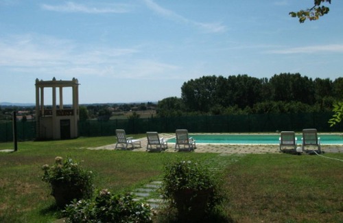 Monte San Savino House | Villa Del Vado is located in Valdichiana, near Monte San Savino, just 12 km from Arezzo, 65 km from