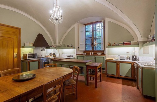 Santo Stefano A Tizzano Villa | Villa della Contessa: A splendid three-story historical villa surrounded by meadows and by green hills, with Free WI-FI.