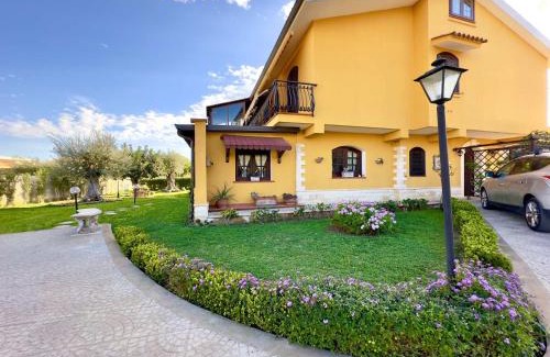 Avola Villa | Villa delle Fontane by Xenia Sicily Villas