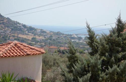 Kropia House | Villa Dendron